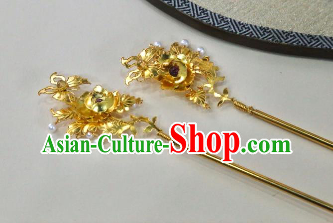 Chinese Handmade Golden Butterfly Ruby Hairpin Traditional Hair Jewelry Ancient Ming Dynasty Princess Hair Stick