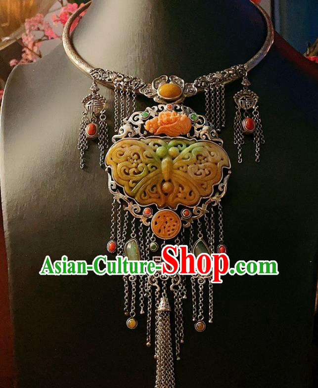 China Traditional Jade Carving Butterfly Necklace Accessories Handmade Silver Tassel Necklet Pendant