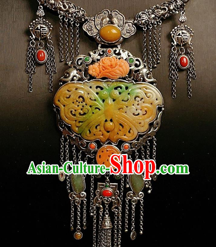 China Traditional Jade Carving Butterfly Necklace Accessories Handmade Silver Tassel Necklet Pendant