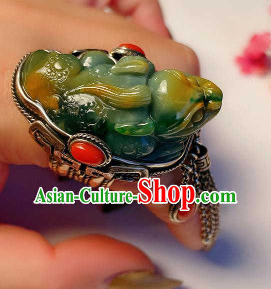 Top Chinese National Jade Carving Pi Xiu Ring Jewelry Traditional Handmade Accessories Wedding Silver Tassel Circlet