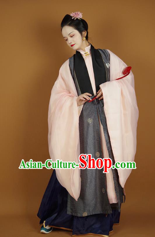 China Ancient Imperial Countess Hanfu Dress Clothing Traditional Ming Dynasty Noble Mistress Historical Costume for Women