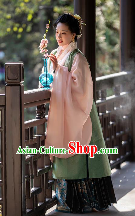 China Ancient Noble Woman Historical Costumes Traditional Ming Dynasty Female Hanfu Clothing Complete Set