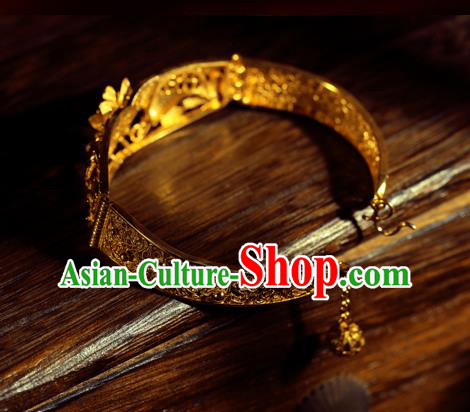 Handmade Chinese Traditional Wedding Golden Lotus Bangle Jewelry Silver Bracelet Accessories