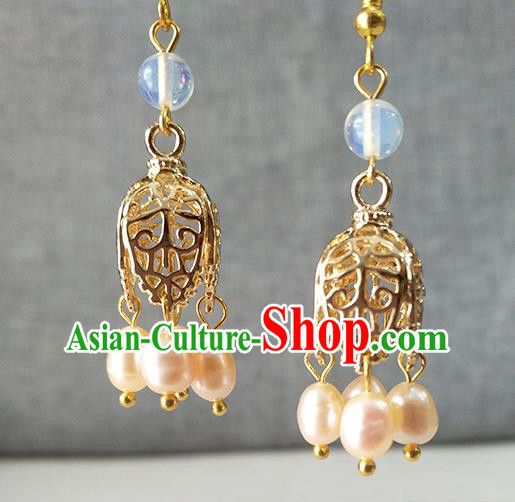 Chinese Classical Tang Dynasty Palace Lady Ear Accessories Ancient Princess Pearls Golden Earrings