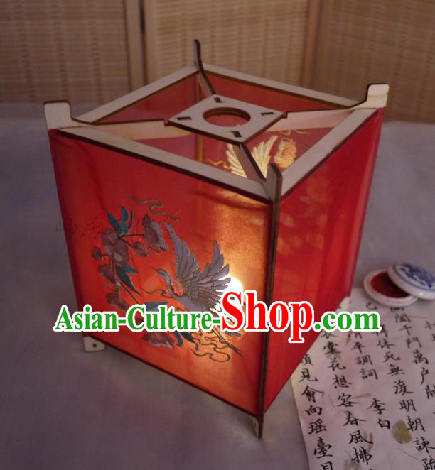 China Classical Red Palace Lantern Handmade Embroidered Crane Lamp Traditional Spring Festival Desk Lantern