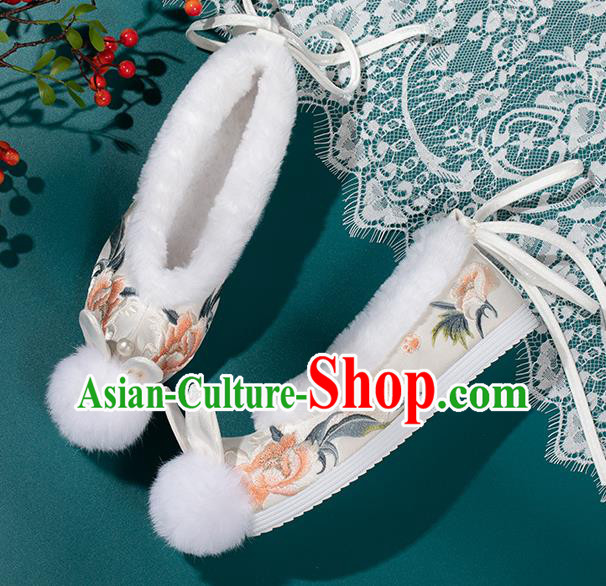 China Traditional Embroidered Hanfu Shoes Ming Dynasty Princess Shoes Classical Beige Brocade Shoes