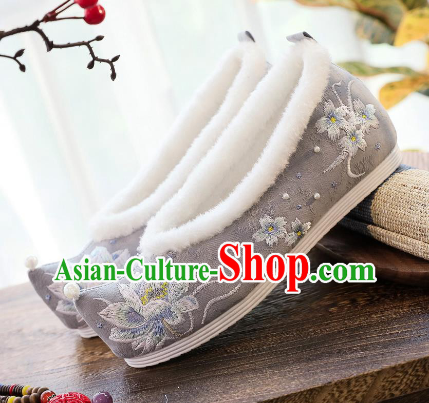 China Hanfu Shoes Classical Embroidered Lotus Shoes Traditional Winter Grey Cloth Shoes