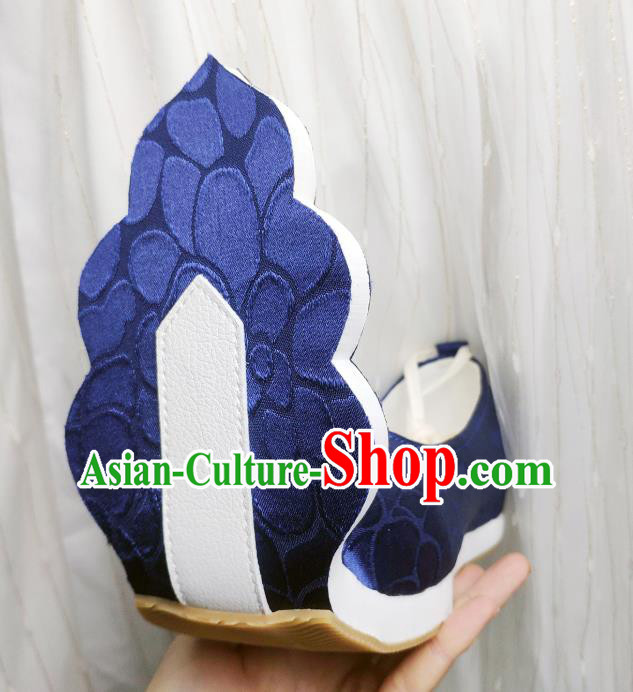 China Classical Royalblue Brocade Shoes Traditional Song Dynasty Hanfu Shoes Women Wedding Shoes