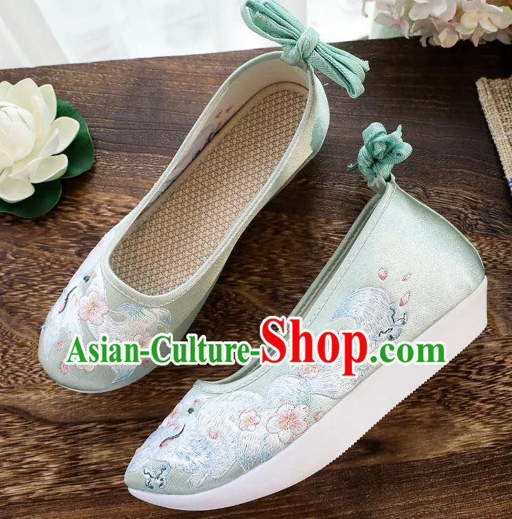 China Traditional Hanfu Shoes Winter Women Shoes Classical Embroidered Fox Light Green Satin Shoes