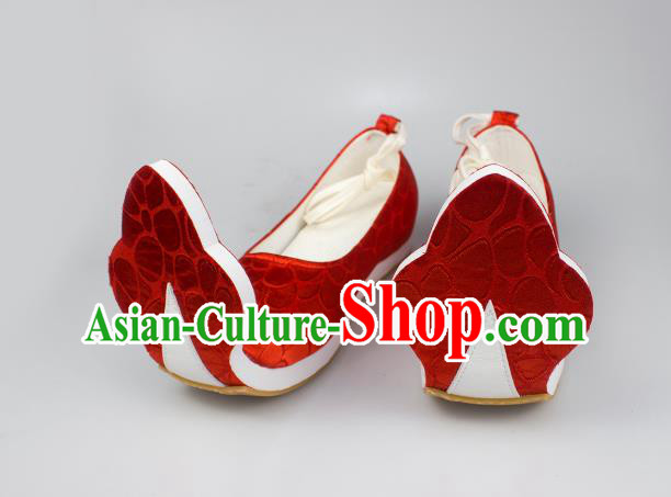 China Handmade Red Brocade Shoes Classical Wedding Shoes Traditional Tang Dynasty Princess Shoes