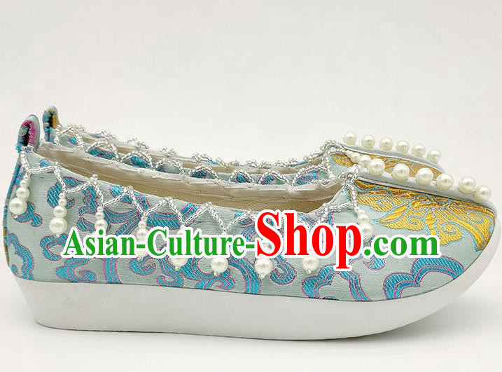 China Handmade Light Blue Brocade Shoes Traditional Song Dynasty Princess Shoes Classical Pearls Shoes