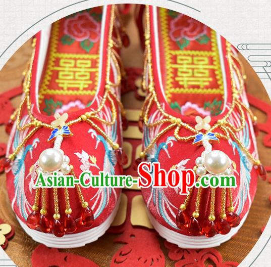 China Wedding Shoes Traditional Hanfu Shoes National Embroidered Phoenix Red Cloth Shoes