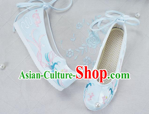China Women Embroidered Shoes National Shoes Traditional Wedding Shoes Light Blue Cloth Shoes