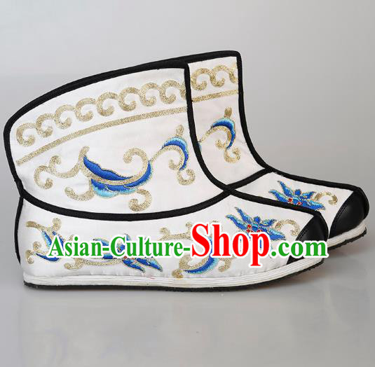Chinese Handmade Embroidered White Boots Traditional Beijing Opera Martial Arts Men Shoes