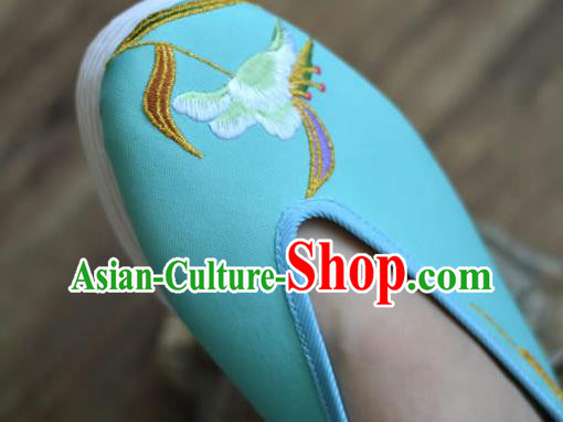 China National Women Shoes Embroidered Green Cloth Shoes Traditional Shoes