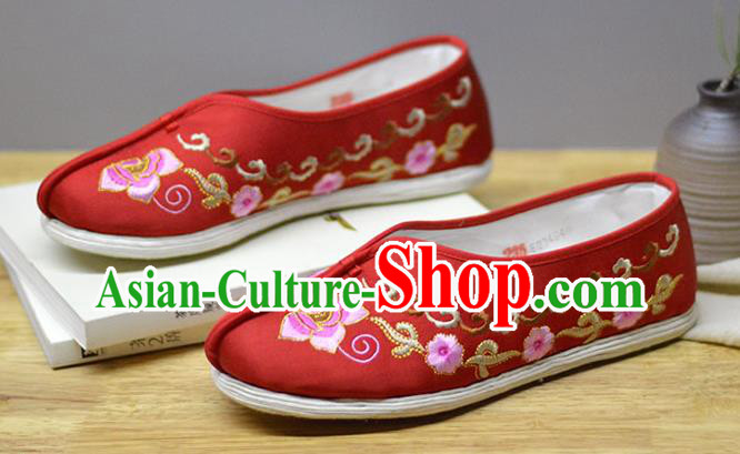 China National Embroidered Plum Shoes Traditional Wedding Shoes Red Cloth Shoes