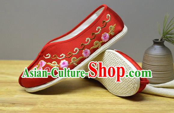 China National Embroidered Plum Shoes Traditional Wedding Shoes Red Cloth Shoes