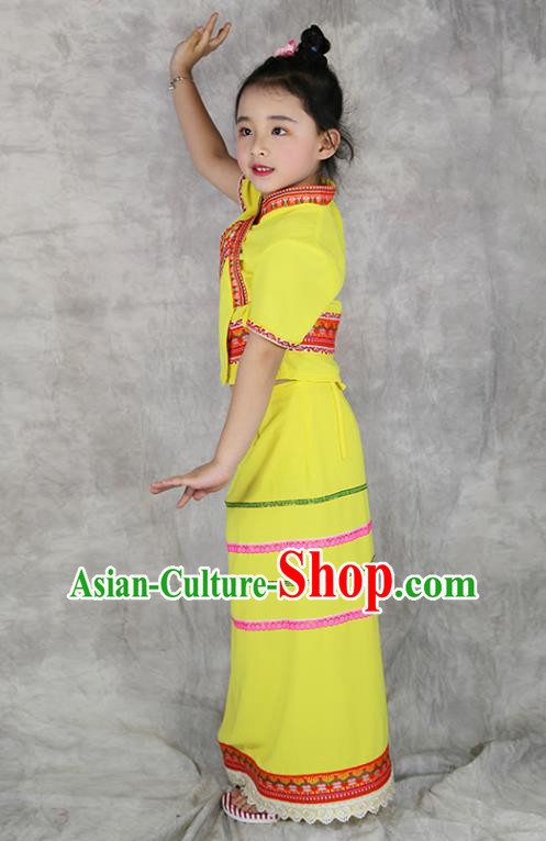 China Yunnan Province Ethnic Minority Children Yellow Outfits Dai Nationality Costumes