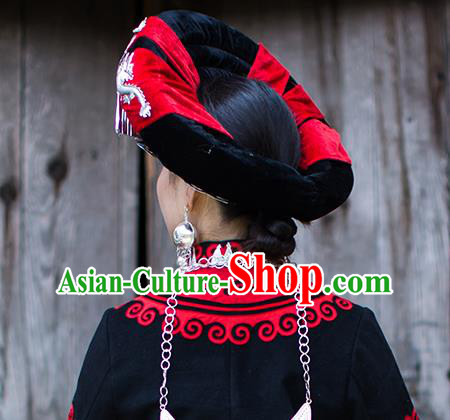 China Traditional Yi Nationality Bride Silver Tassel Hat Liangshan Ethnic Minority Bride Headwear