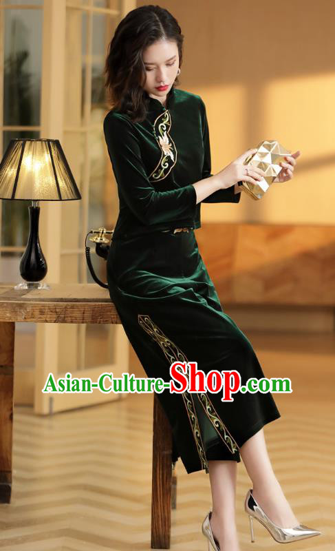 Chinese National Classical Embroidered Green Velvet Blouse and Skirt Traditional Women Tang Suit Clothing
