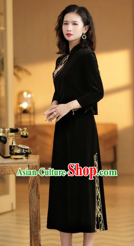Chinese Traditional Women Tang Suit Clothing National Classical Embroidered Black Velvet Blouse and Skirt