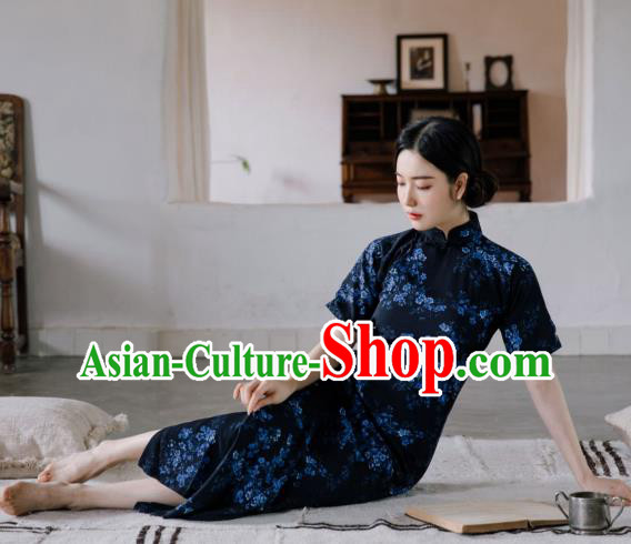 Republic of China National Young Lady Qipao Dress Traditional Women Clothing Classical Printing Plum Blossom Cheongsam