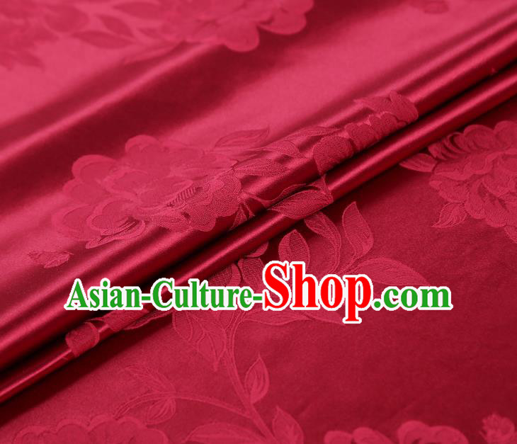 China Jacquard Red Silk Fabric Asian Cheongsam Gambiered Guangdong Gauze Traditional Brocade Fabric