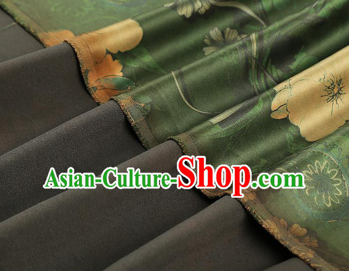 China Classical Cheongsam Silk Fabric Gambiered Guangdong Gauze Traditional Pattern Green Brocade