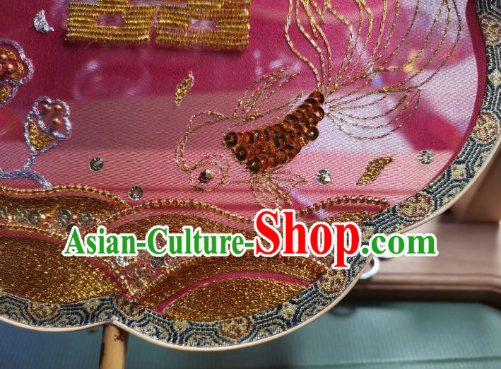 China Handmade Bride Tassel Palace Fan Embroidered Goldfish Fan Traditional Wedding Red Silk Fan