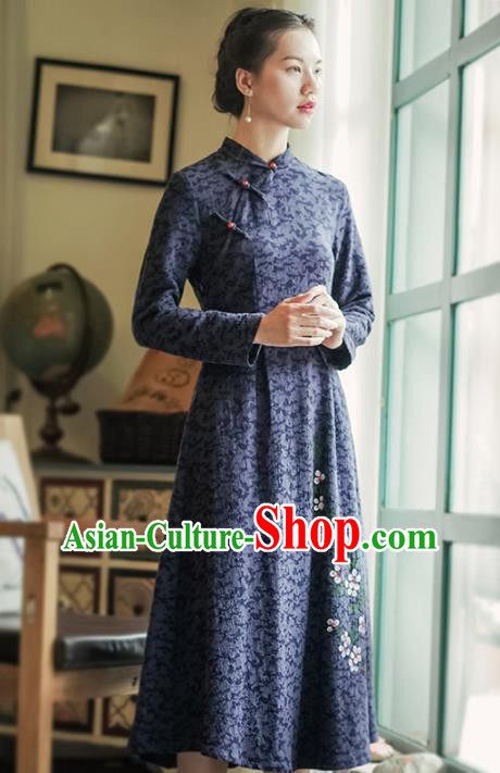 China National Young Woman Qipao Dress Clothing Traditional Hand Painting Navy Blue Flax Cheongsam