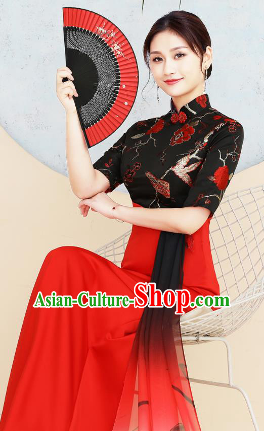 China Stage Show Middle Sleeve Cheongsam Mother Chorus Clothing Catwalks Red Qipao Dress