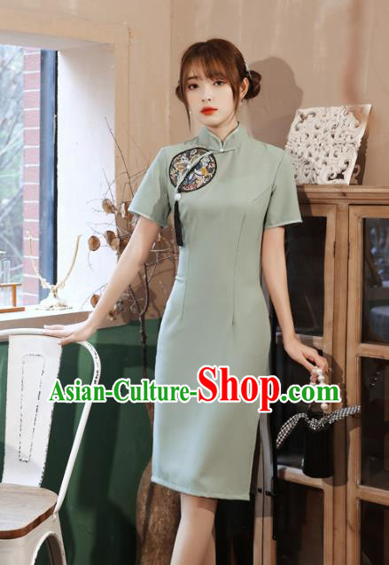 Chinese Classical Qipao Dress Traditional Young Girl Light Green Cheongsam