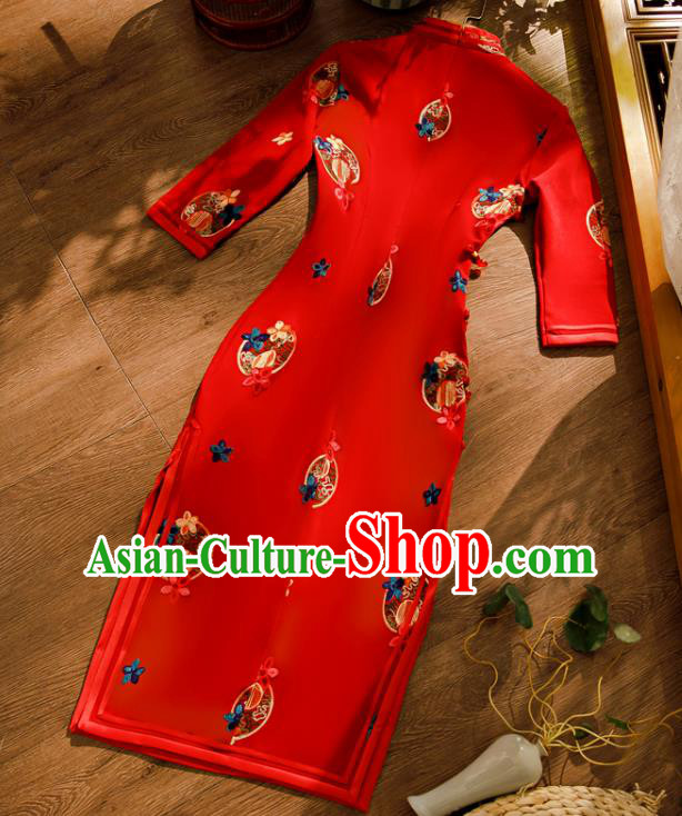 Chinese Classical Wedding Qipao Dress Traditional Bride Embroidered Red Cheongsam Clothing