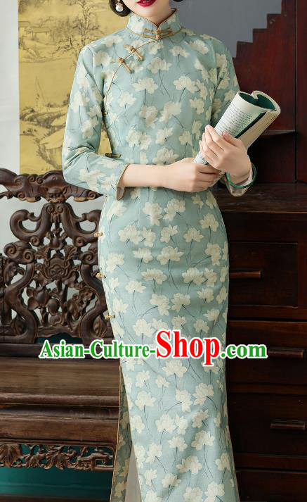 Chinese Traditional Young Lady Cheongsam National Woman Costume Classical Light Green Ramine Qipao Dress