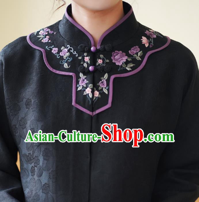 China National Embroidered Upper Outer Garment Traditional Tang Suit Black Silk Jacket