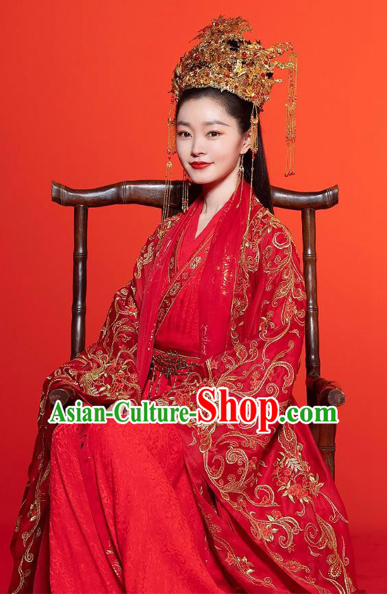 China Ancient Bride Embroidered Red Hanfu Dress Traditional Ming Dynasty Wedding Historical Costumes and Headdress