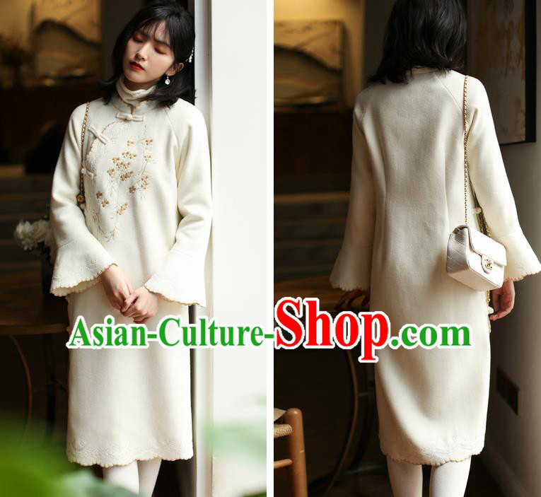 China Embroidered Beige Woolen Cheongsam Costume Traditional New Year Qipao Dress