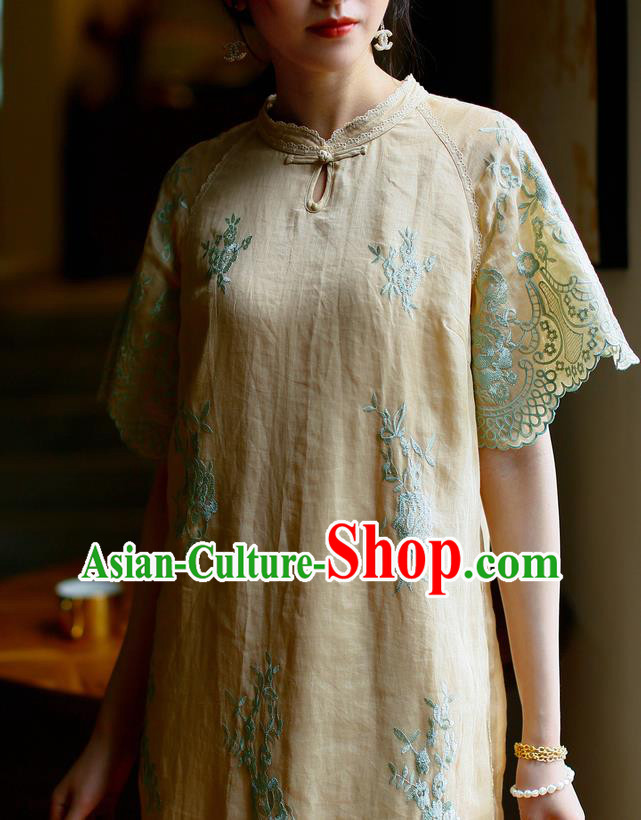 China Classical Light Yellow Ramine Cheongsam Costume Traditional Young Woman Embroidered Qipao Dress