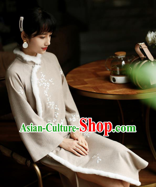 China Winter Cheongsam Costume Traditional Young Lady Light Grey Woolen Qipao Dress