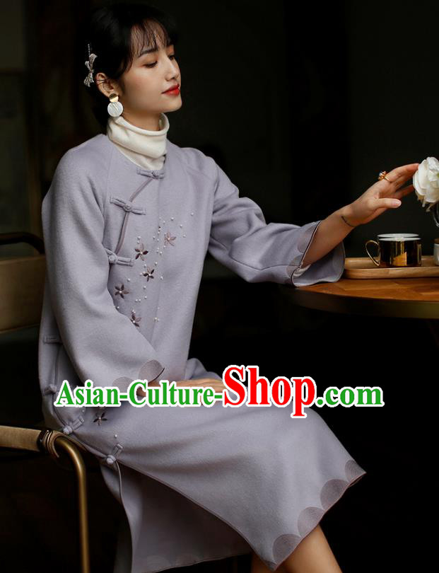China Winter Purple Woolen Cheongsam Costume Traditional Young Lady Embroidered Qipao Dress