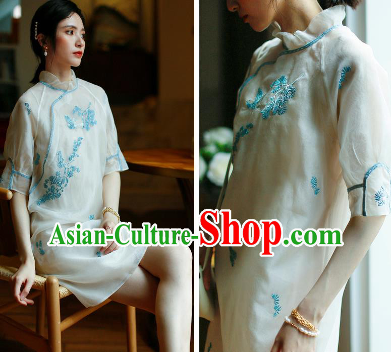 China Modern Cheongsam Costume Traditional Embroidered White Organdy Short Qipao Dress