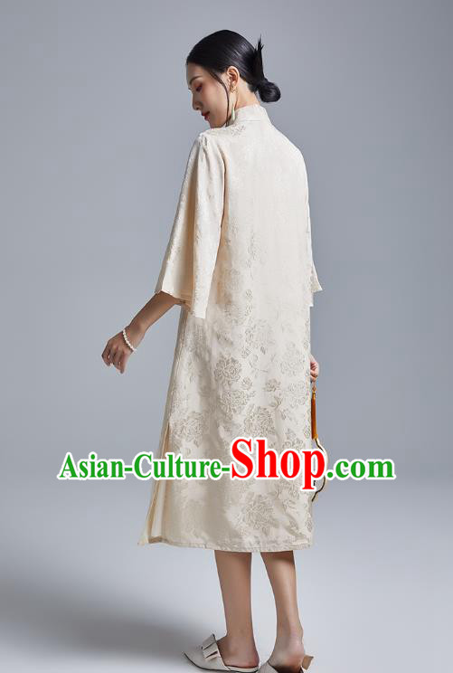 China Classical Brocade Cheongsam Costume Traditional Young Lady Beige Silk Qipao Dress