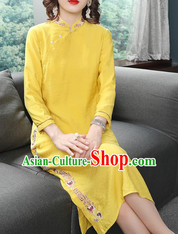 Chinese Tang Suit Embroidered Yellow Cheongsam Costume Traditional Woman Slant Opening Qipao Dress