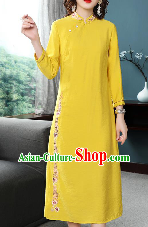 Chinese Tang Suit Embroidered Yellow Cheongsam Costume Traditional Woman Slant Opening Qipao Dress