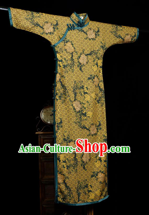 Chinese Classical Yellow Gambiered Guangdong Gauze Cheongsam Costume Traditional Shanghai Lady Qipao Dress