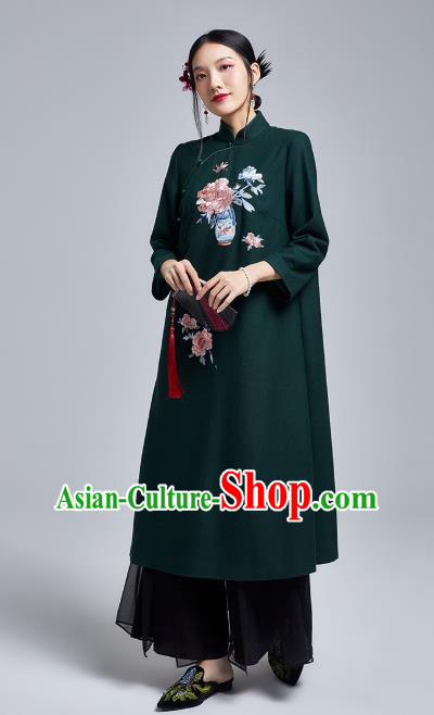 China Classical Atrovirens Woolen Cheongsam Costume Traditional Young Lady Embroidered Qipao Dress