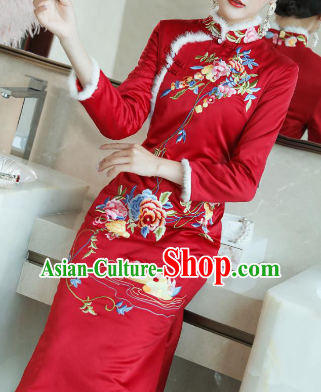 Chinese Traditional Wedding Embroidered Red Qipao Dress Tang Suit Cheongsam Bride Costume