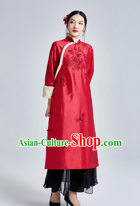 China Classical Embroidered Red Silk Cheongsam Costume Traditional Young Lady Cotton Wadded Qipao Dress