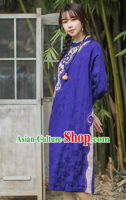 China Traditional Young Lady Slant Opening Qipao Dress Classical Embroidered Purple Cheongsam