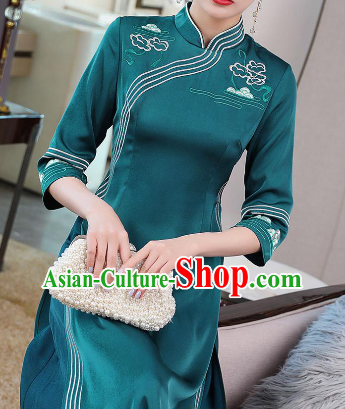 China Classical Embroidered Blue Satin Cheongsam Traditional Tang Suit Ao Dai Qipao Dress